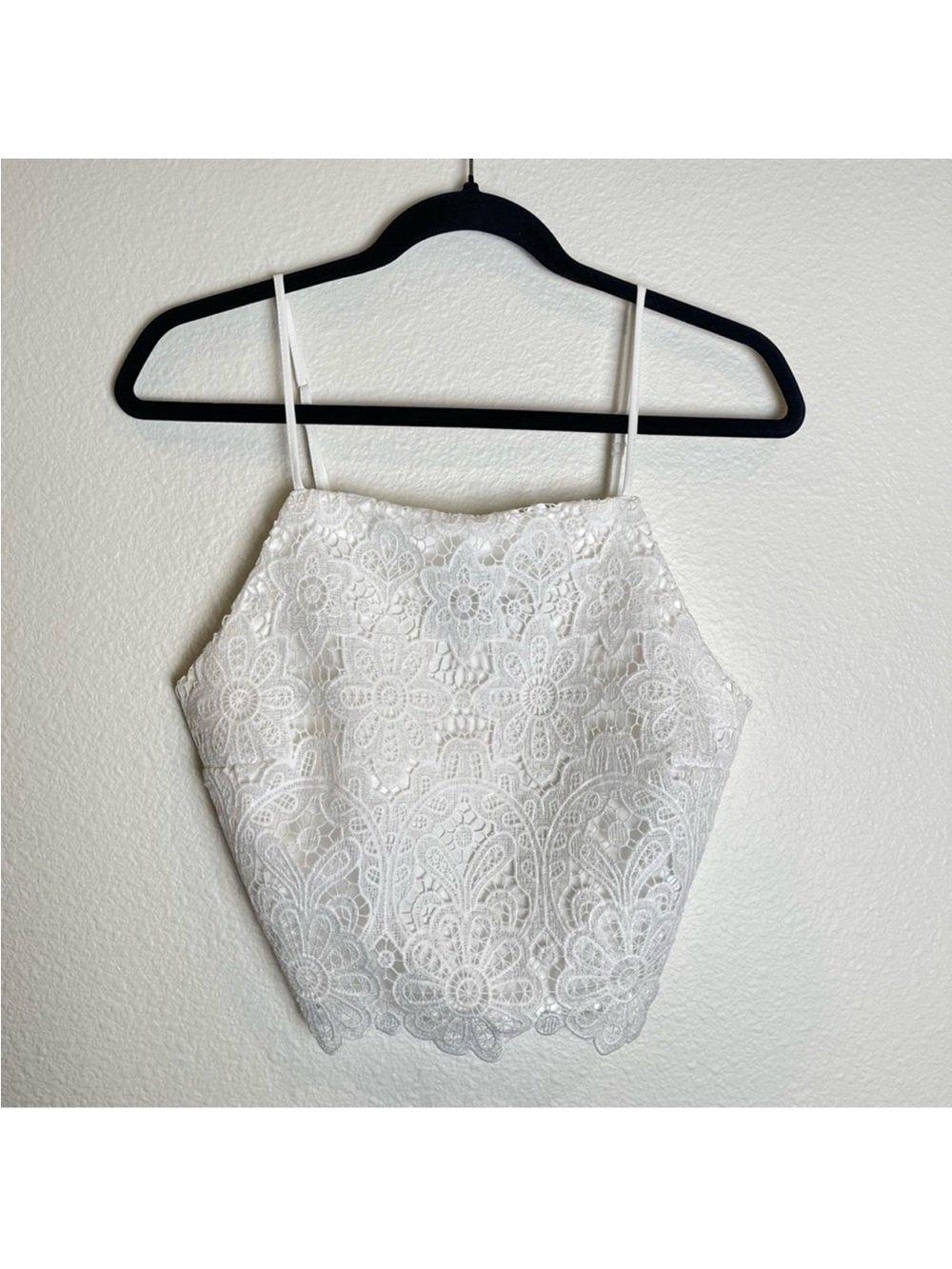 Abercrombie & Fitch White Lace Square-Neck Camisole - Picture 2 of 5